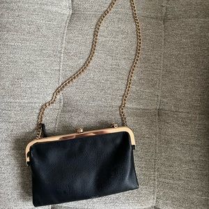 Black wristlet/cross body purse